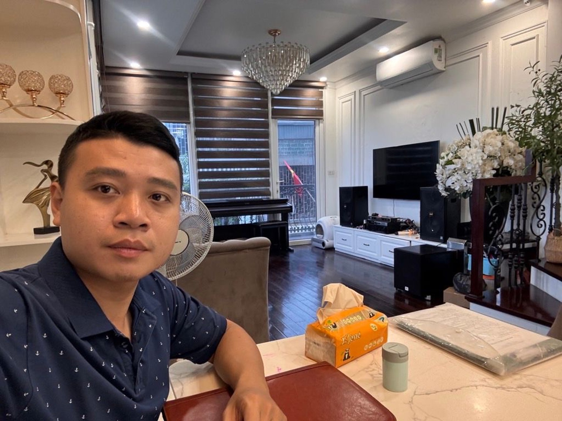 Bán nhà Trương Định - diện tích 70m2 8 tầng - Lô góc 2 mặt thoáng - giá 29,8 tỷ