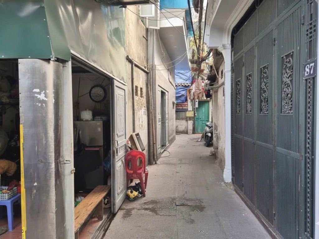 Bán nhà Ngõ Chùa Liên Phái - diện tích 28m2 1 tầng - Nhà lô góc, gần ô tô - giá 2,1 tỷ
