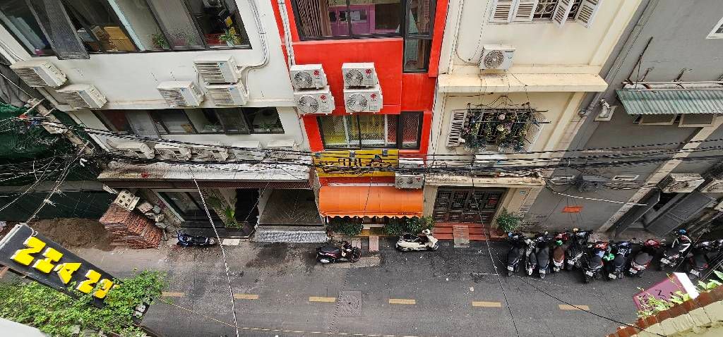 Bán nhà Đông Các - diện tích 72m2 4 tầng - ô tô tránh - giá 29,8 tỷ