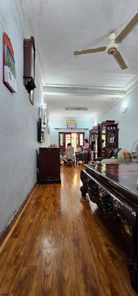 Bán nhà Đông Các - diện tích 72m2 4 tầng - ô tô tránh - giá 29,8 tỷ