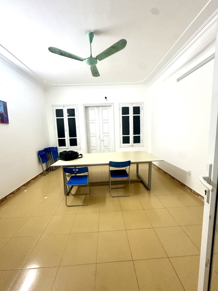 Bán nhà Trần Nguyên Đán - diện tích 84m2 4 tầng - Mặt tiền rộng rãi - giá 45 tỷ