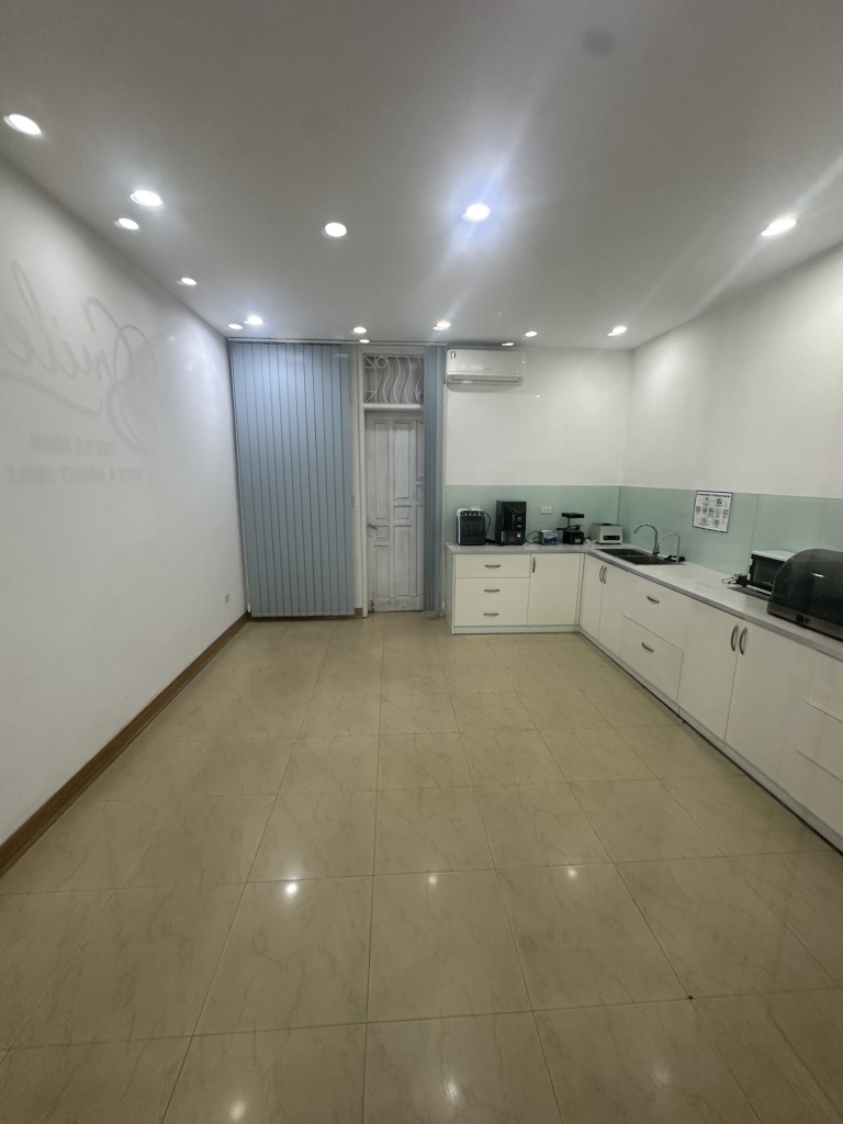 Bán nhà Trần Nguyên Đán - diện tích 84m2 4 tầng - Mặt tiền rộng rãi - giá 45 tỷ