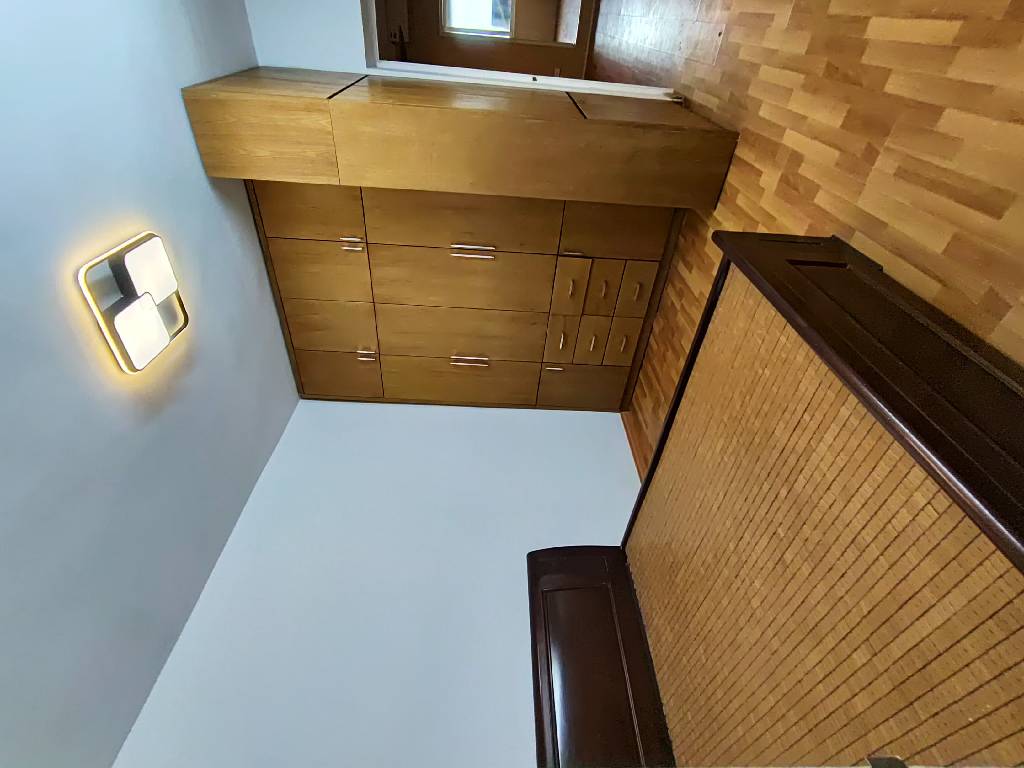 Bán nhà Ngọc Hồi - diện tích 85m2 5 tầng - Ô tô đỗ cầu thang - giá 3,45 tỷ