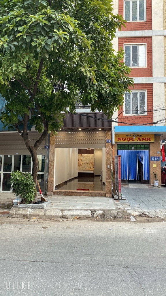 Bán nhà Tây Kết - diện tích 43m2 5 tầng - Ô tô vào nhà - giá 13,9 tỷ