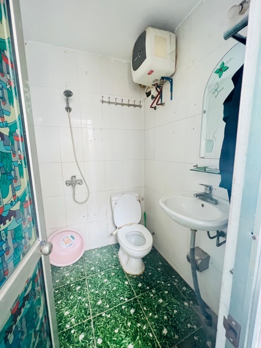 Bán nhà Hoàng Mai - diện tích 35m2 3 tầng - Nhà 3 tầng chủ tự xây tâm huyết - giá 2,65 tỷ