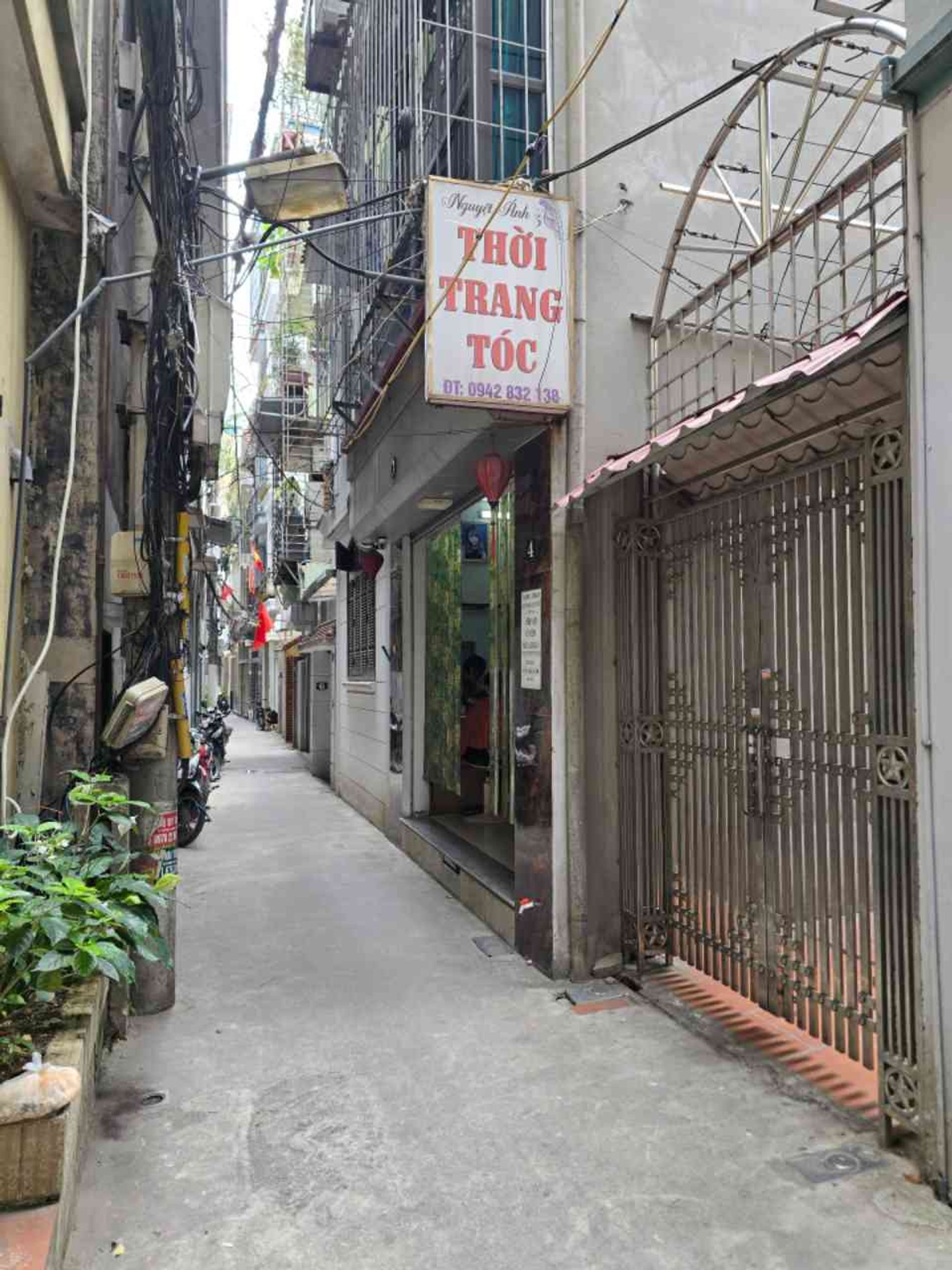 Bán nhà Kim Giang - diện tích 49m2 2 tầng - Nhà cũ không có gì mô tả - giá 13,5 tỷ