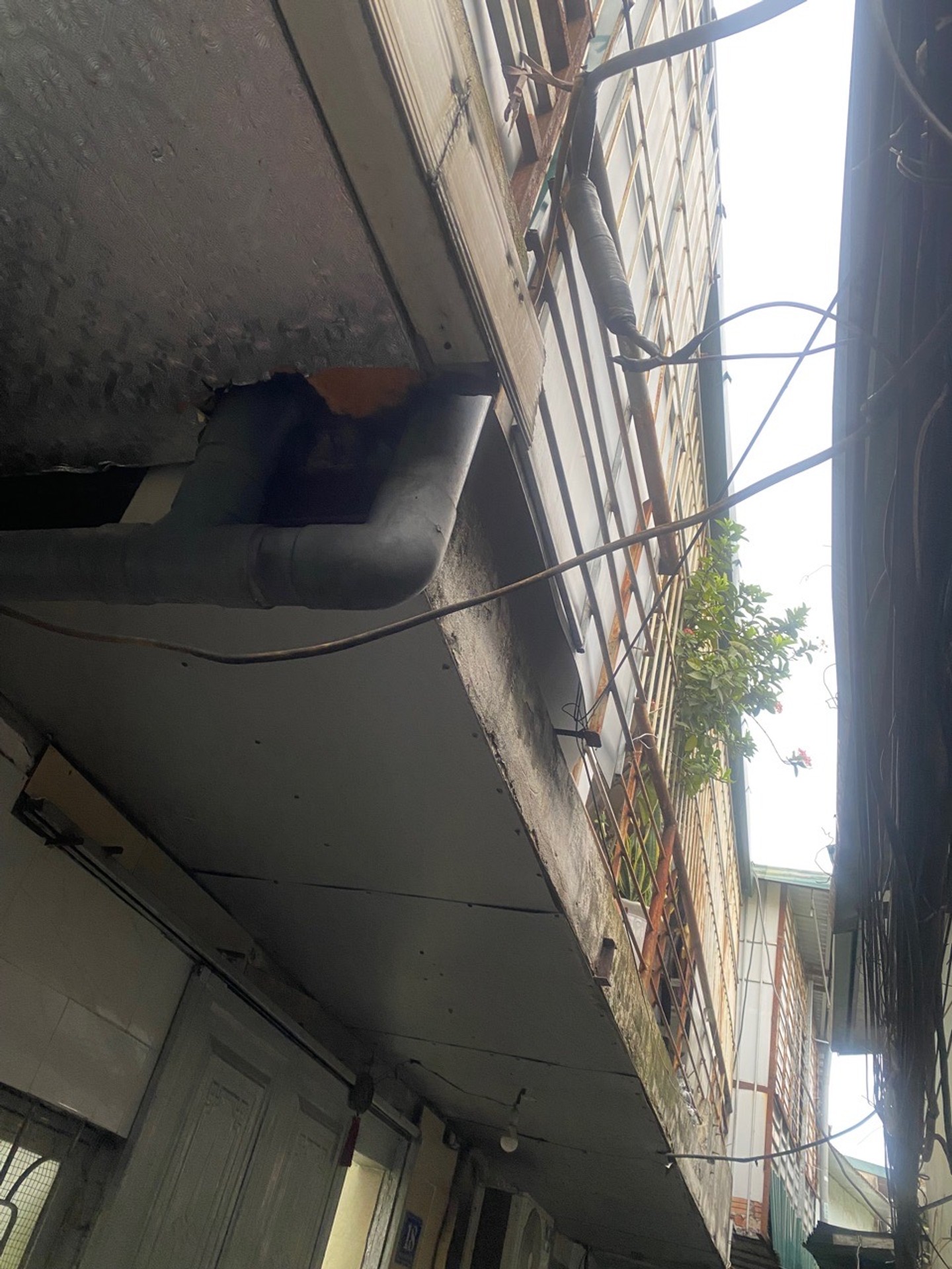 Bán nhà Nguyễn Xiển - diện tích 30m2 2 tầng - Ngõ nông thông - giá 2,99 tỷ
