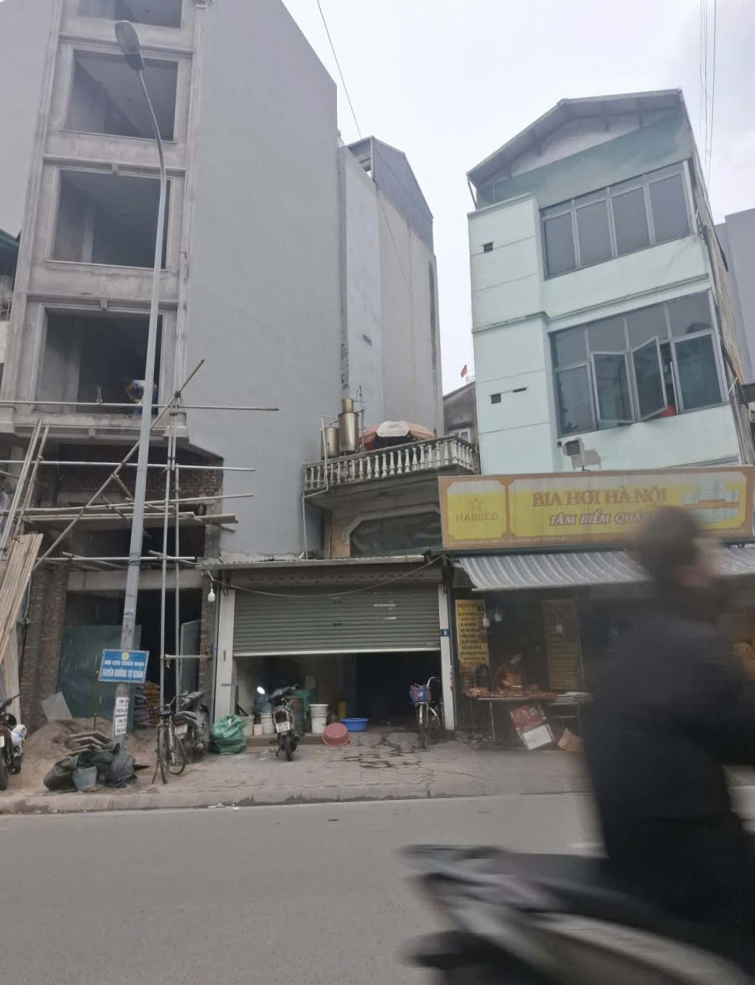 Bán nhà Dương Văn Bé - diện tích 49,5m2 1 tầng - Ngõ 4 ô tô tránh - giá 27,5 tỷ