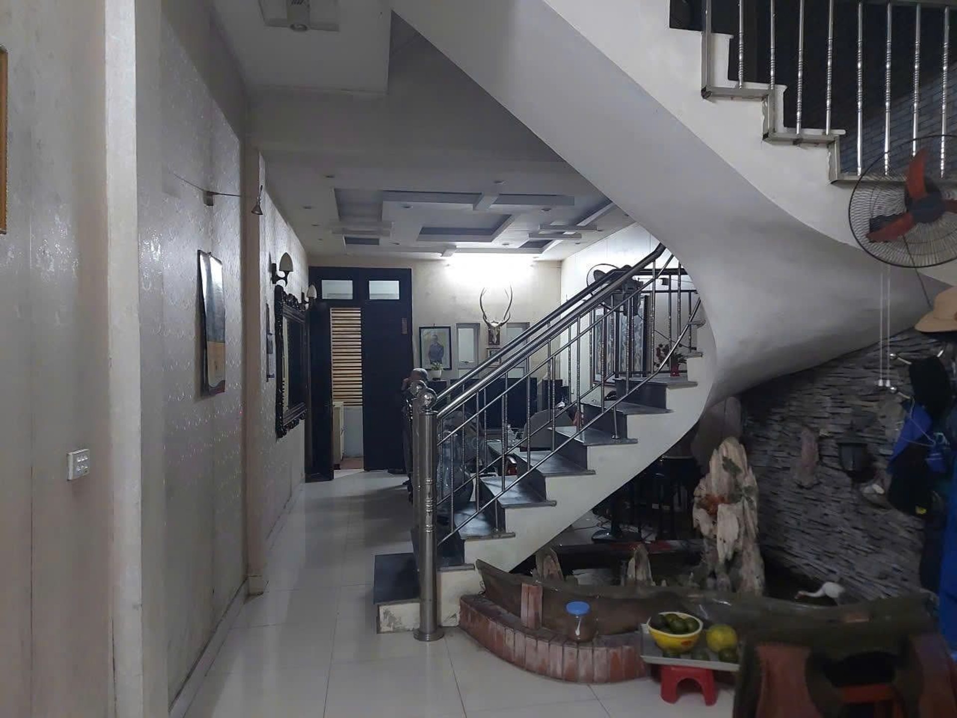 Bán nhà Gốc Đề Minh Khai - diện tích 73m2 3 tầng - Sổ đỏ riêng chính chủ - giá 13,58 tỷ