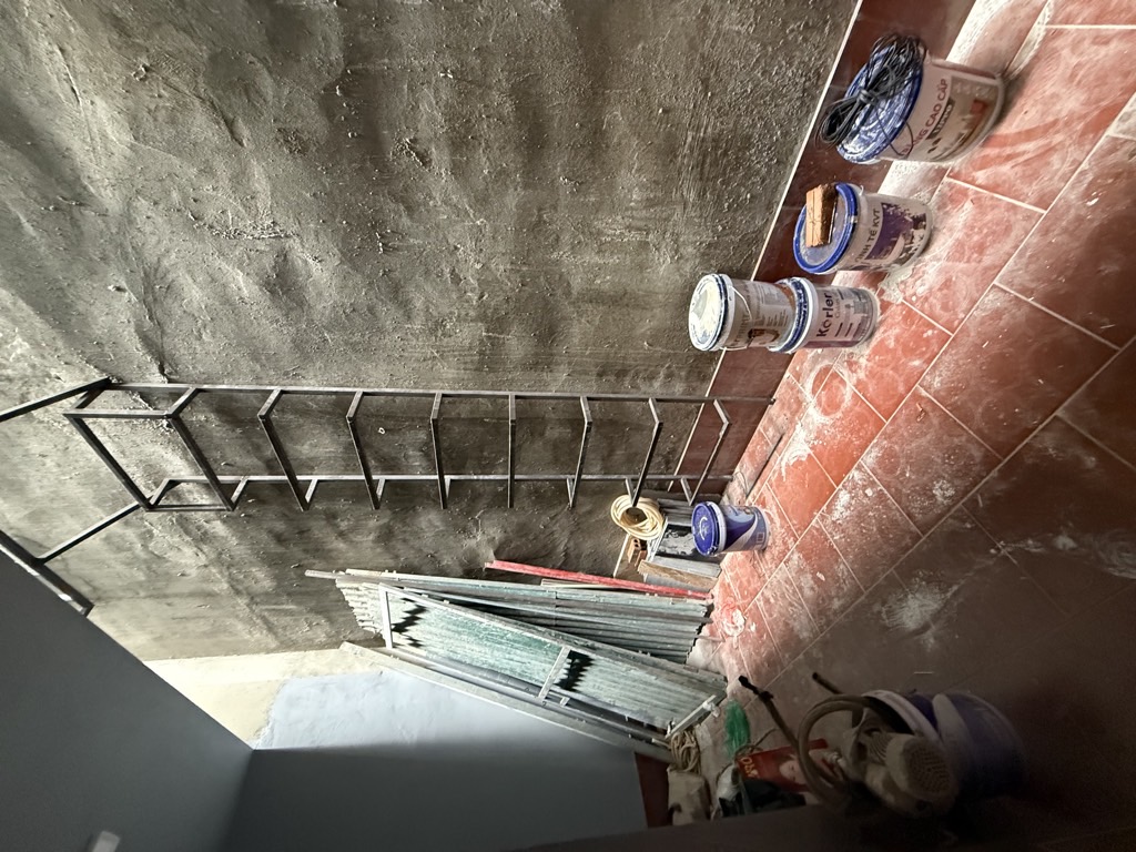 Bán nhà Nguyễn Văn Trỗi - diện tích 102m2 7 tầng - Thang máy, ô tô cứu hỏa đỗ cửa - giá 36 tỷ