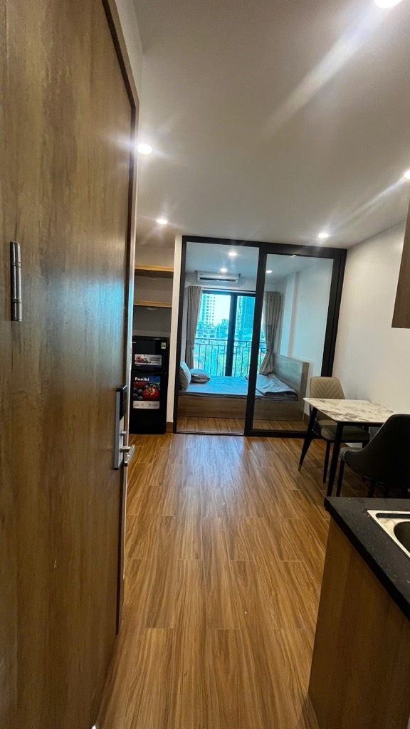 Bán nhà Nguyễn Văn Trỗi - diện tích 102m2 7 tầng - Thang máy, ô tô cứu hỏa đỗ cửa - giá 36 tỷ