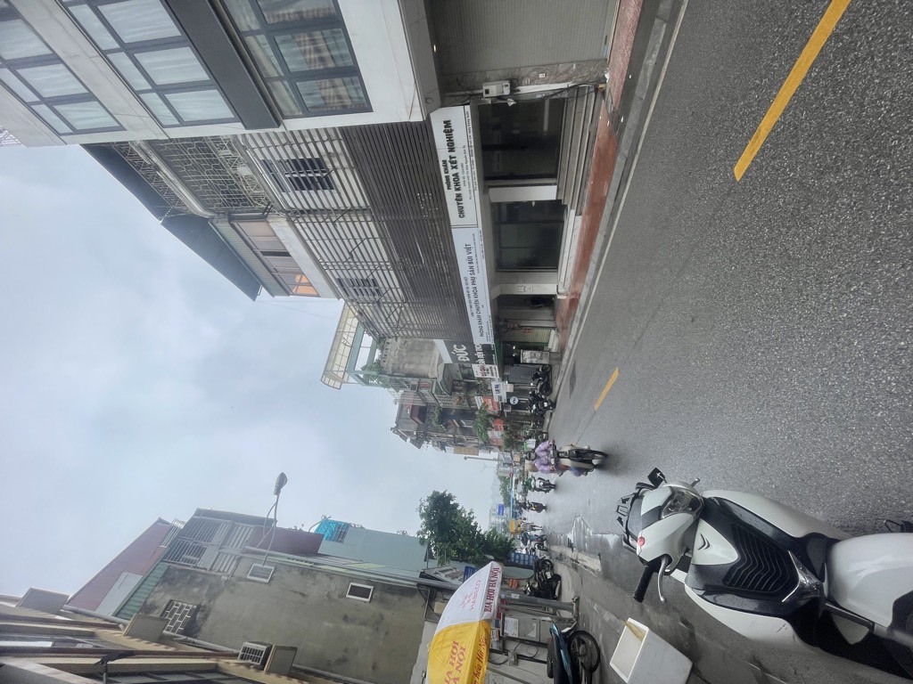 Bán nhà Trương Định - diện tích 76m2 6 tầng - Mặt phố - giá 27 tỷ