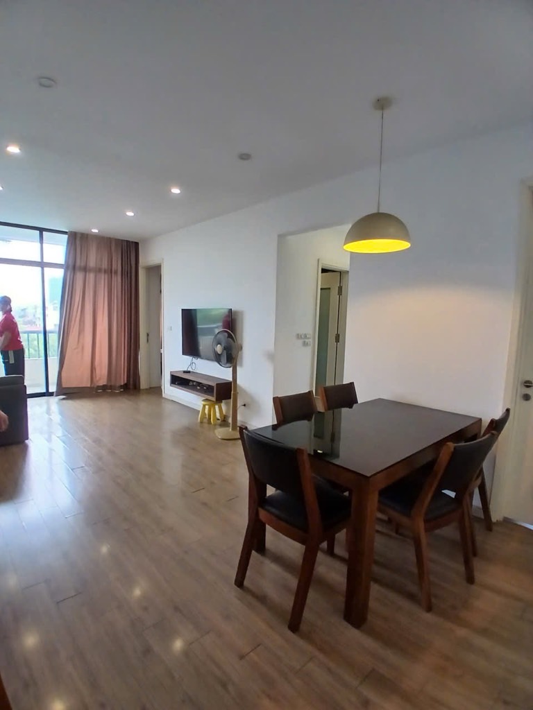 Bán nhà CT8 - diện tích 102m2 1 tầng - VỊ TRÍ ĐẸP, GIAO THÔNG THUẬN LỢI - giá 8,9 tỷ