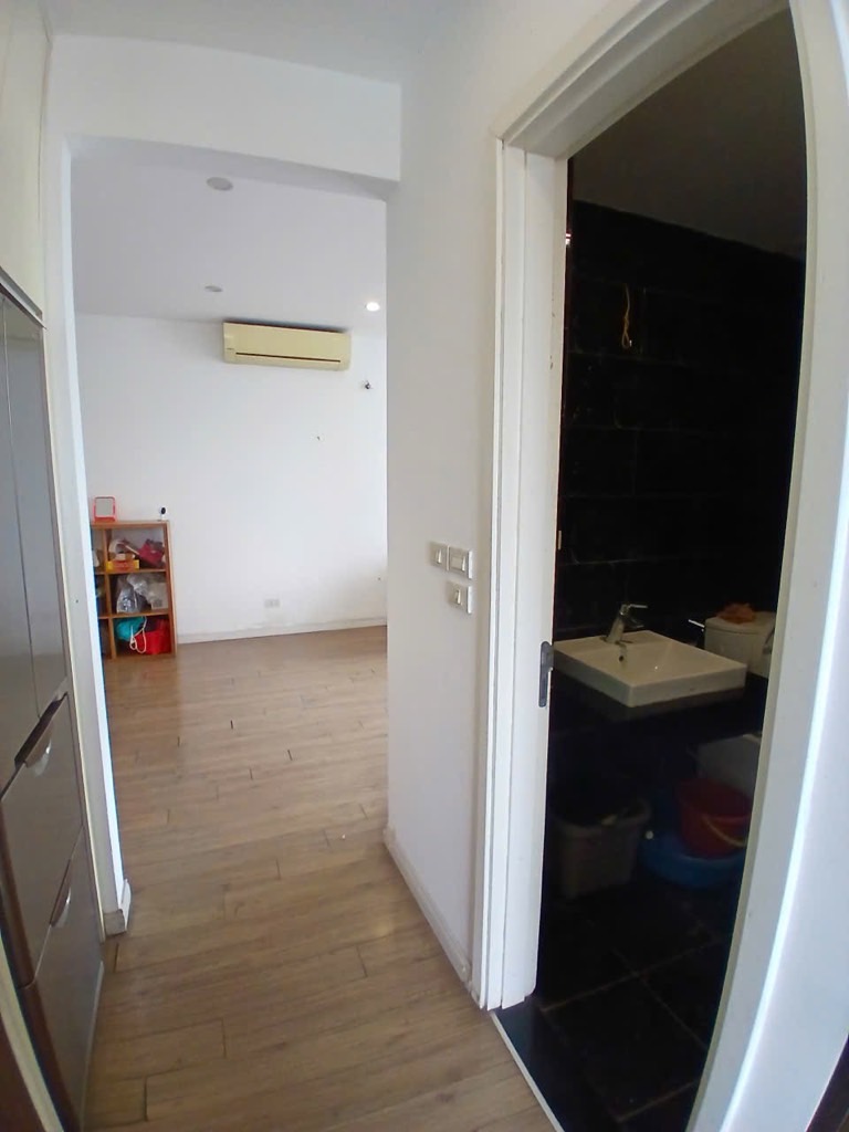 Bán nhà CT8 - diện tích 102m2 1 tầng - VỊ TRÍ ĐẸP, GIAO THÔNG THUẬN LỢI - giá 8,9 tỷ