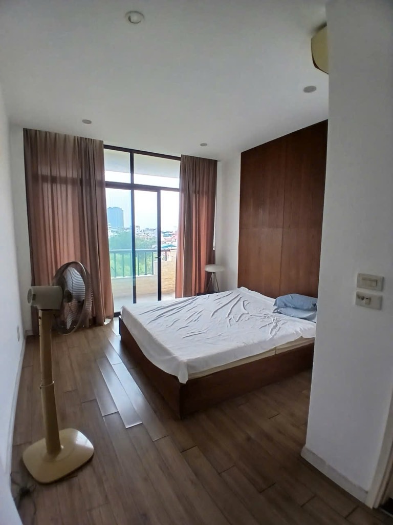 Bán nhà CT8 - diện tích 102m2 1 tầng - VỊ TRÍ ĐẸP, GIAO THÔNG THUẬN LỢI - giá 8,9 tỷ