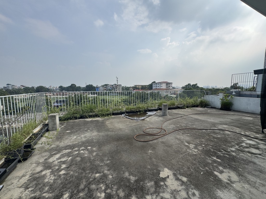 Bán nhà Tây Nam Linh Đàm - diện tích 180m2 4 tầng - Lô góc - giá 41,8 tỷ