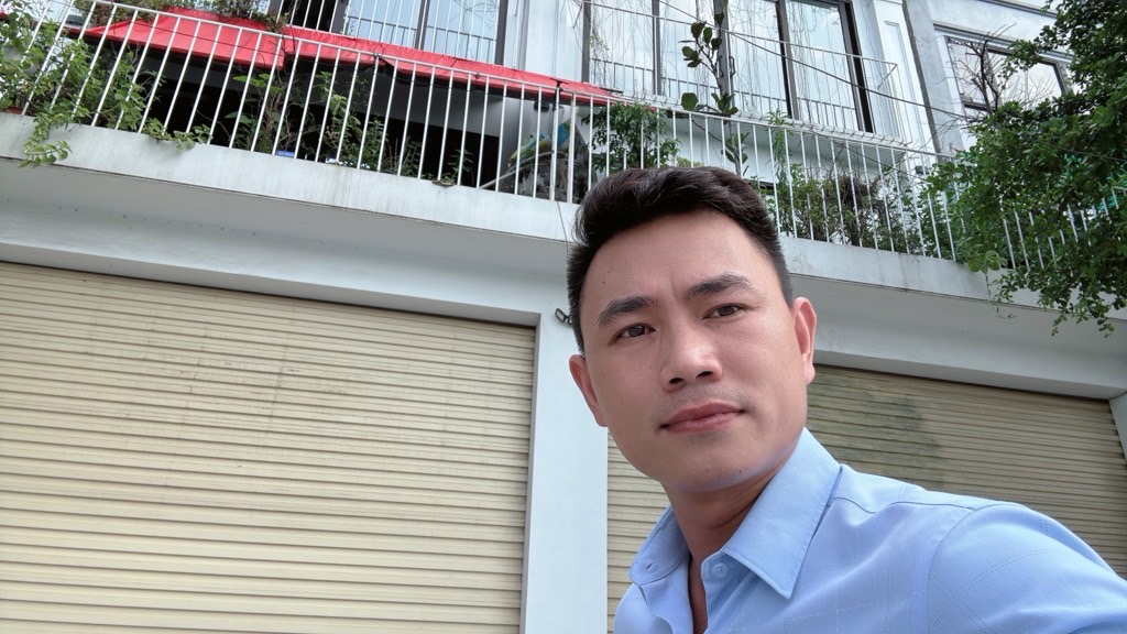 Bán nhà Tây Nam Linh Đàm - diện tích 180m2 4 tầng - Lô góc - giá 41,8 tỷ