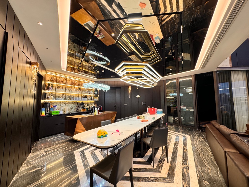 Bán nhà Đại Kim - diện tích 210m2 9 tầng - Lô góc 3 mặt thoáng - giá 140 tỷ