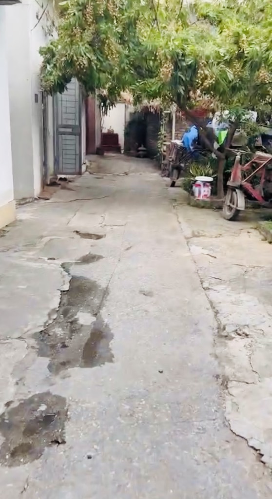 Bán nhà Lĩnh Nam - diện tích 95m2 1 tầng - Ô tô đỗ cổng - giá 11,9 tỷ