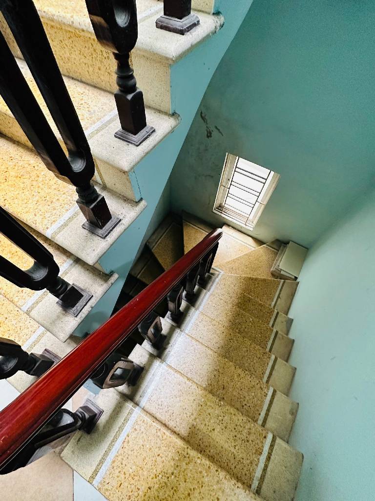 Bán nhà Kim Giang - diện tích 52m2 4 tầng - Ô tô đỗ cửa - giá 12,8 tỷ