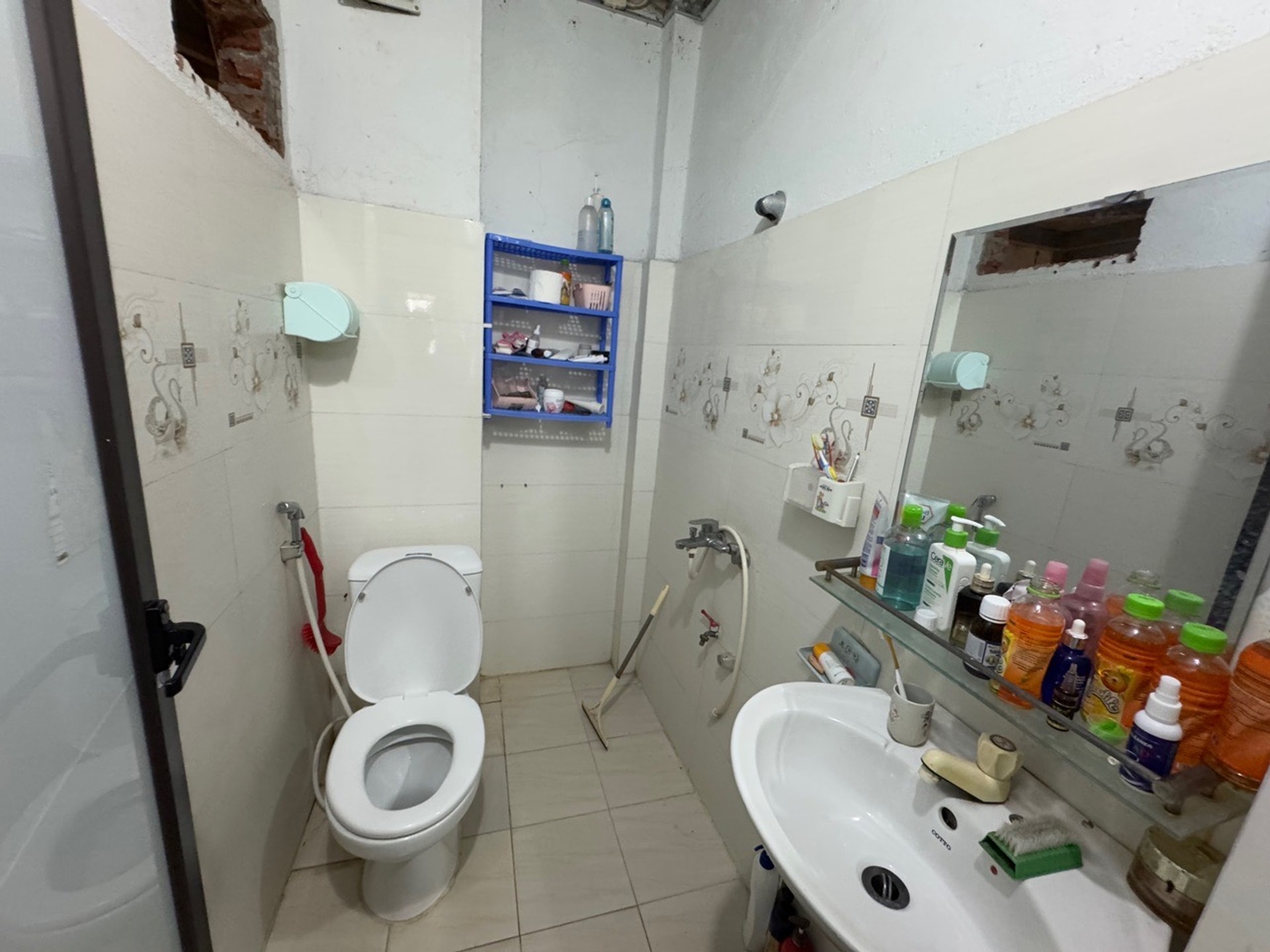 Bán nhà Láng - diện tích 29m2 5 tầng - Phân lô ô tô dừng đỗ - giá 15 tỷ