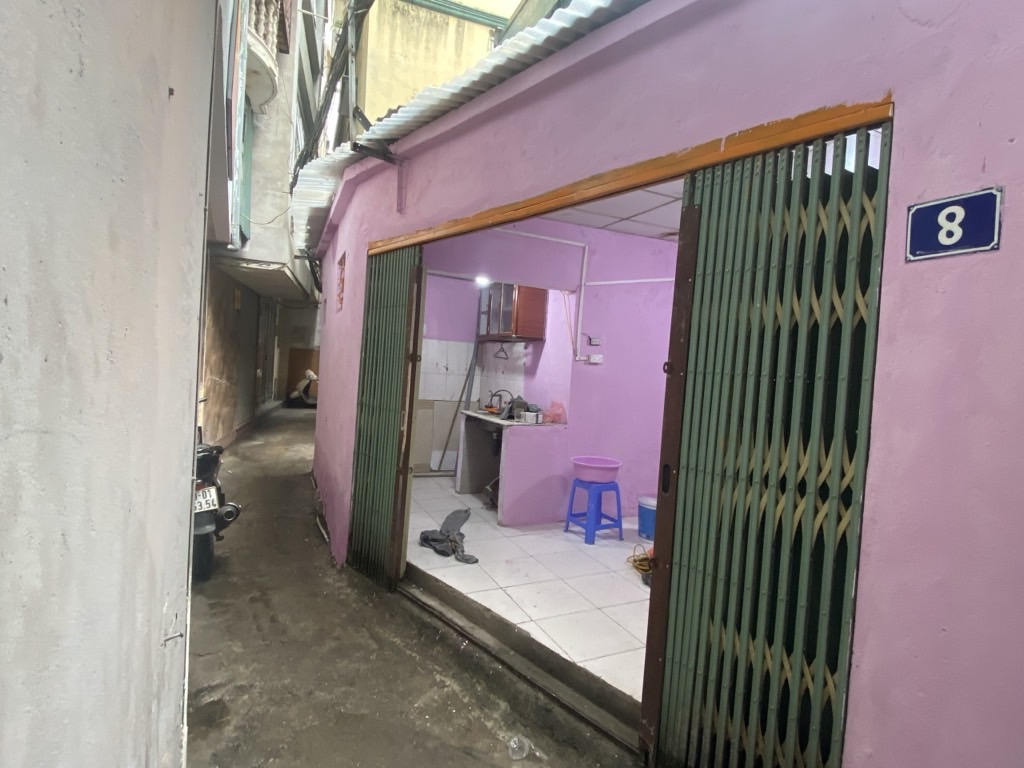 Bán nhà Thanh Nhàn - diện tích 19m2 1 tầng - Mặt ngõ thông - giá 2 tỷ