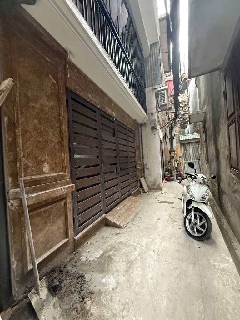 Bán nhà Phương Liệt - diện tích 90m2 7 tầng - THANG MÁY - giá 29,5 tỷ