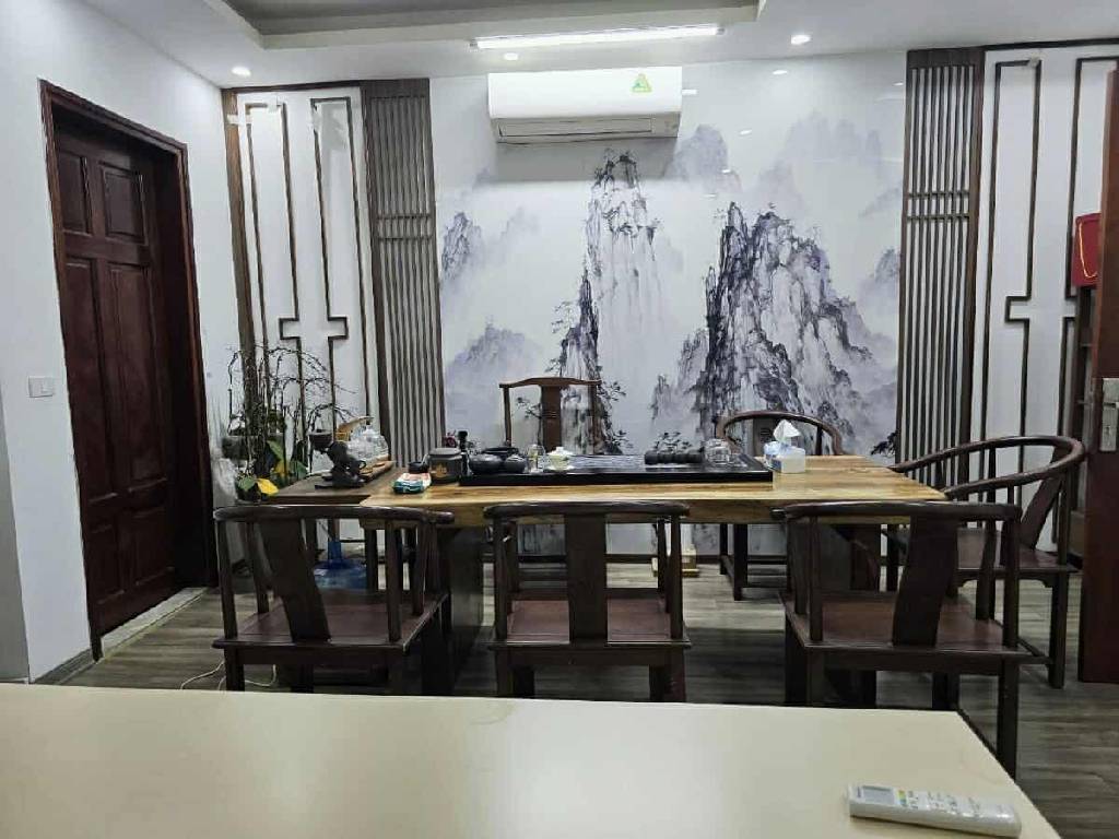 Bán nhà Nguyễn Tuân - diện tích 76m2 5 tầng - Ô tô tránh - giá 46 tỷ