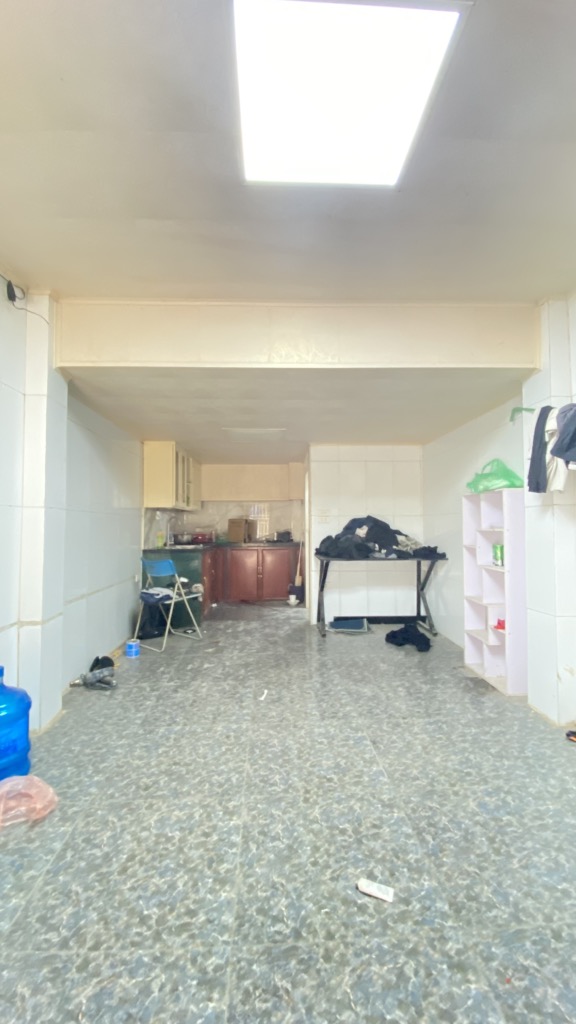 Bán nhà Cầu Bươu - diện tích 30m2 2 tầng - ngõ ô tô - giá 1,6 tỷ