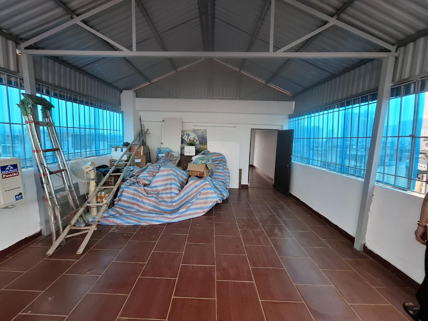 Bán nhà Hòa Bình - diện tích 85m2 7 tầng - Ô tô đỗ cửa - giá 24 tỷ