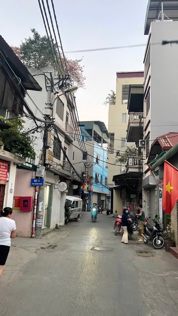 Bán nhà Hưng Phúc - diện tích 54m2 5 tầng - Ngõ thông, ô tô đỗ cửa - giá 11,8 tỷ