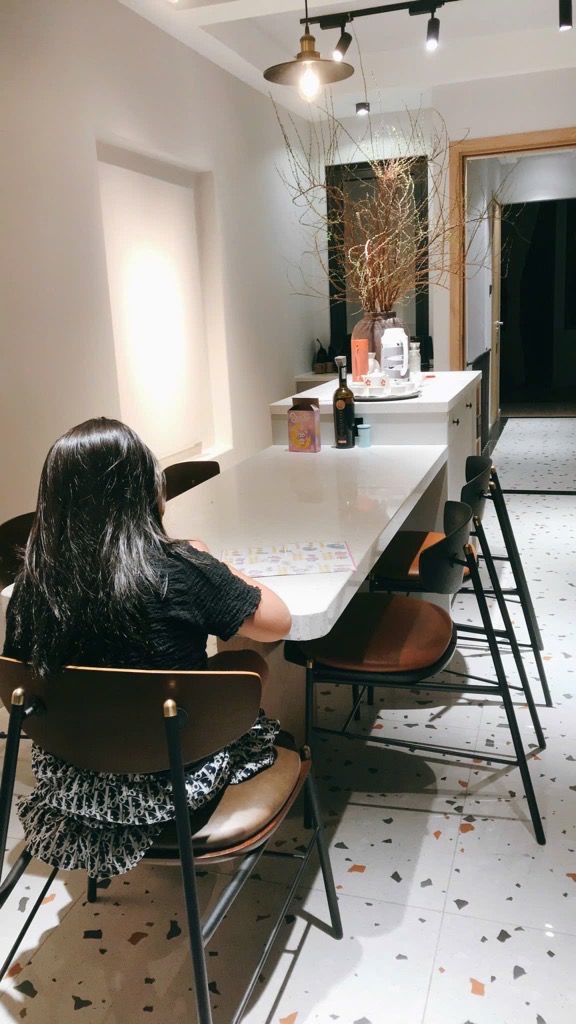 Bán nhà Hưng Phúc - diện tích 54m2 5 tầng - Ngõ thông, ô tô đỗ cửa - giá 11,8 tỷ