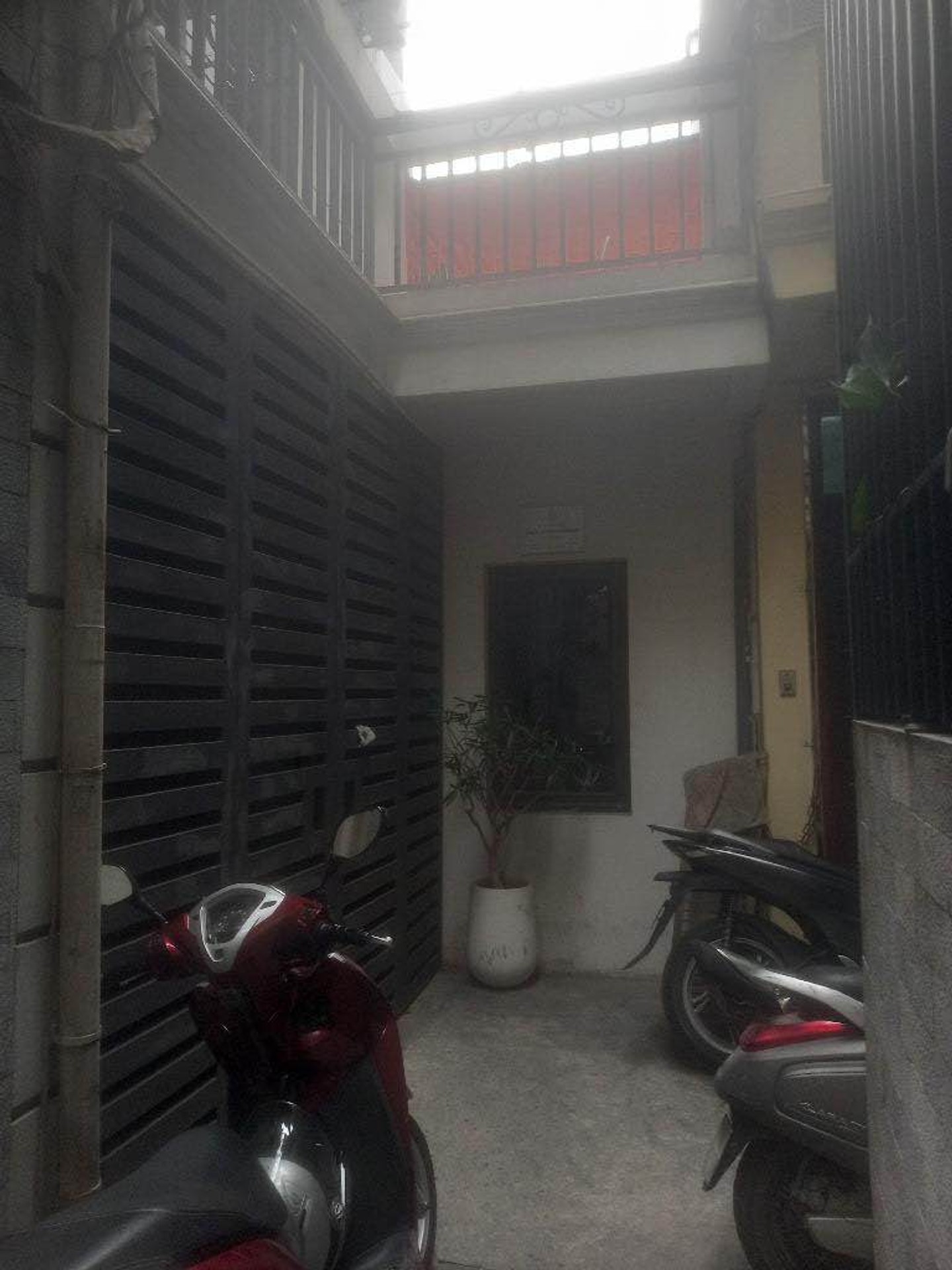 Bán nhà Bà Triệu - diện tích 19m2 4 tầng - Gần Vincom Bà Triệu - giá 14 tỷ