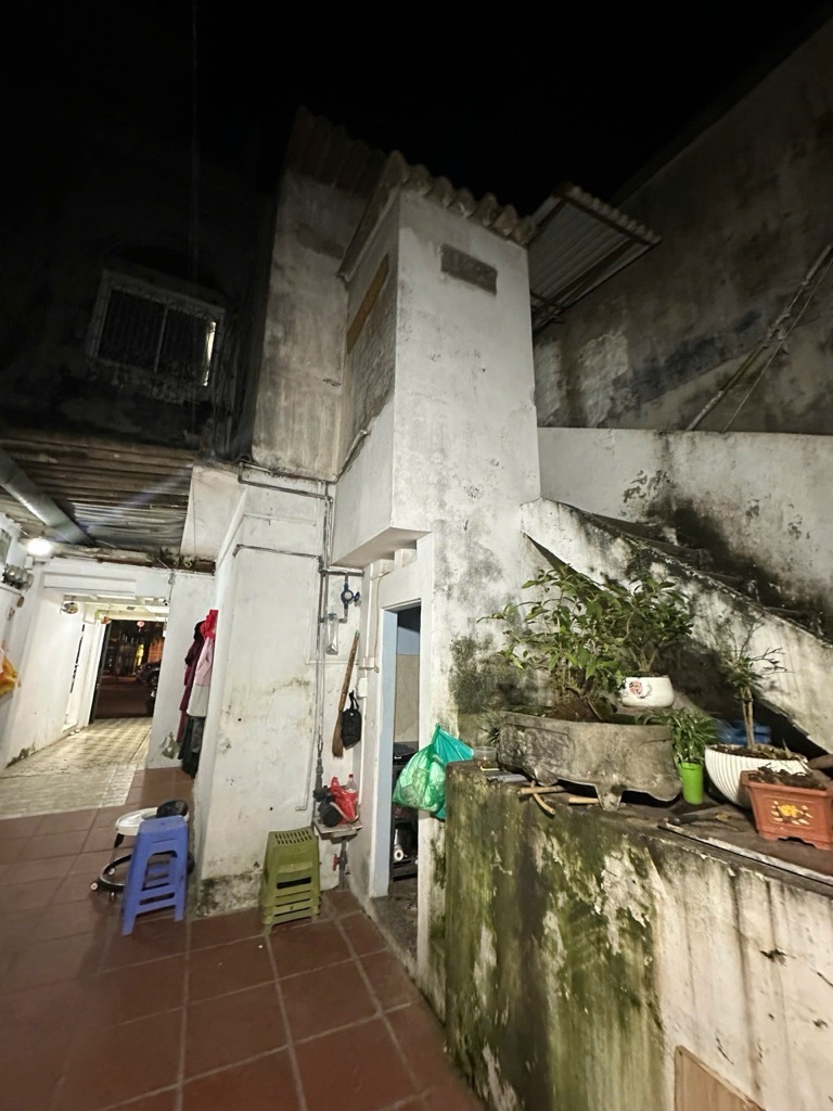 Bán nhà Dương Văn Bé - diện tích 112m2 1 tầng - Nhà mặt phố mặt tiền khủng - giá 47 tỷ