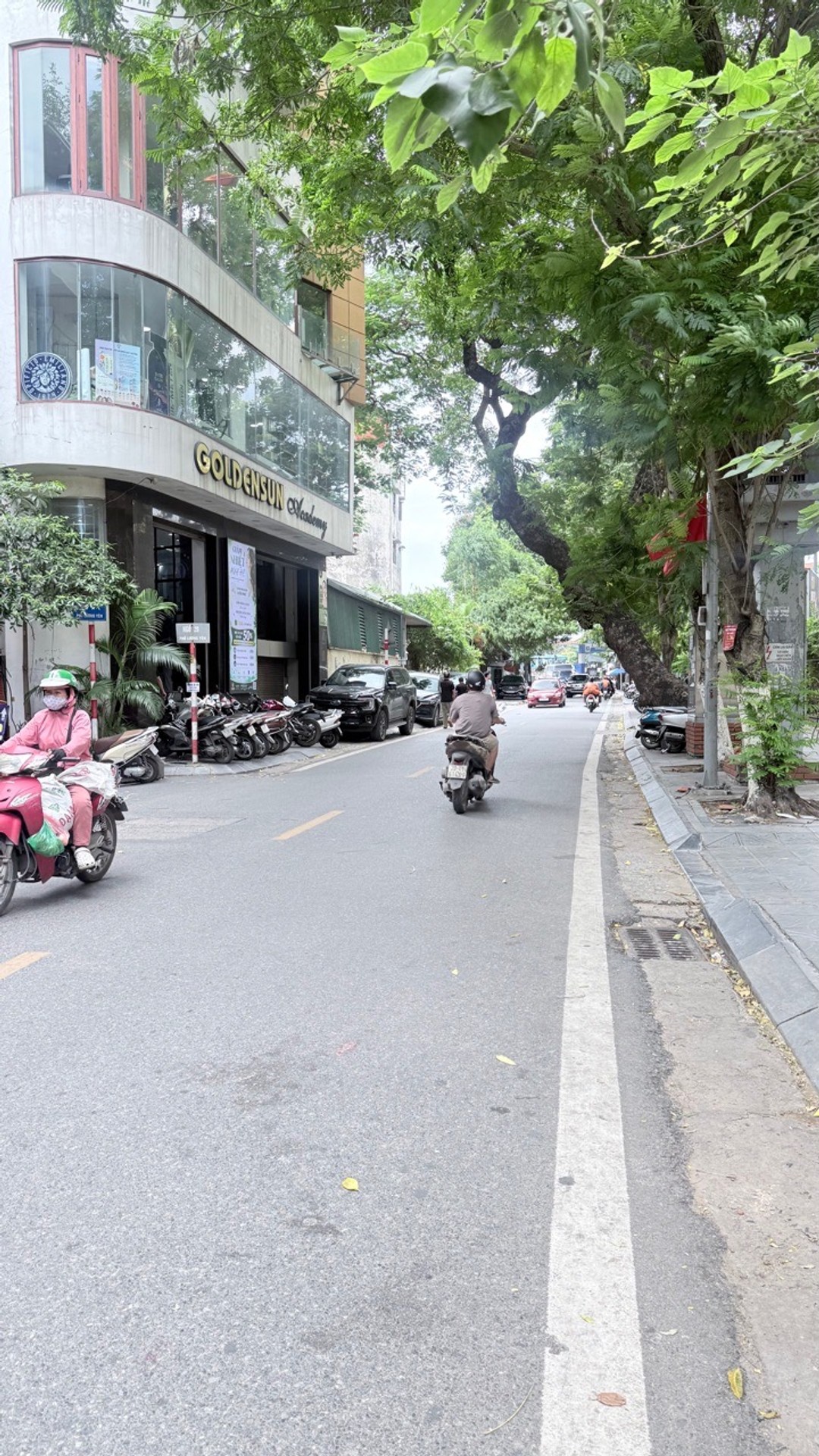 Bán nhà Lương Yên - diện tích 26m2 4 tầng - Lô góc, gần phố - giá 7,5 tỷ