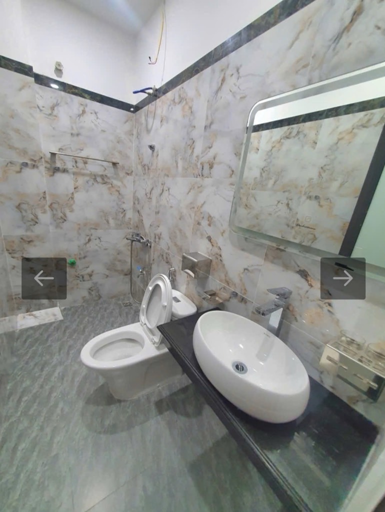 Bán nhà Văn Chương - diện tích 72m2 7 tầng - ngõ ô tô thông - giá 29,5 tỷ