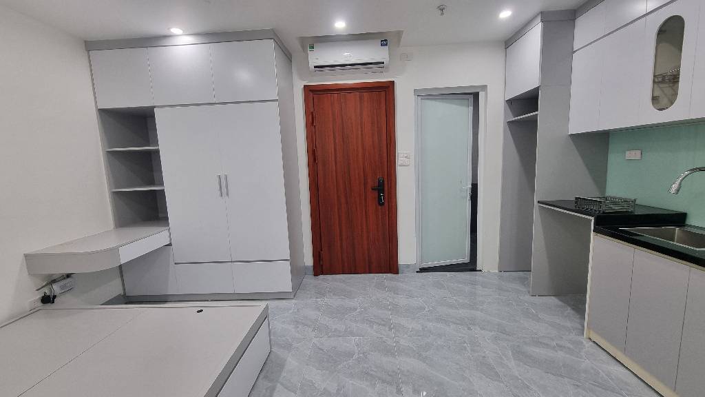 Bán nhà Định Công Thượng - diện tích 53m2 7 tầng - Ngõ 112 Định Công Thượng kinh doanh sầm uất - giá 14,3 tỷ