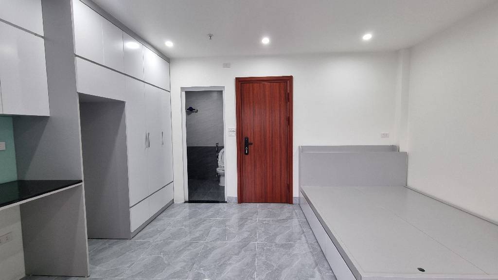 Bán nhà Định Công Thượng - diện tích 53m2 7 tầng - Ngõ 112 Định Công Thượng kinh doanh sầm uất - giá 14,3 tỷ