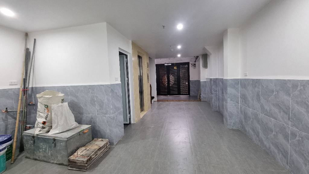 Bán nhà Định Công Thượng - diện tích 53m2 7 tầng - Ngõ 112 Định Công Thượng kinh doanh sầm uất - giá 14,3 tỷ