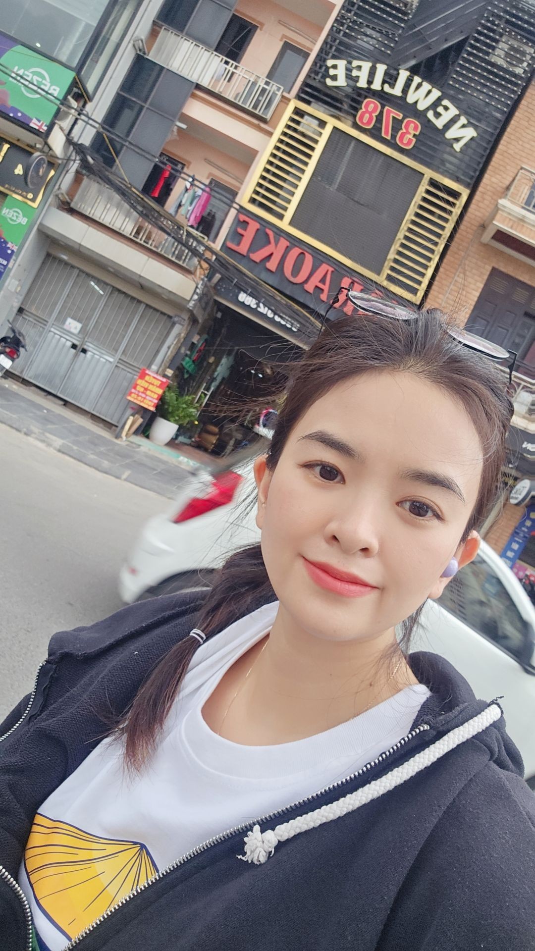 Bán nhà Kim Giang - diện tích 83m2 6 tầng - Mặt phố VIP kinh doanh sầm uất - giá 43 tỷ