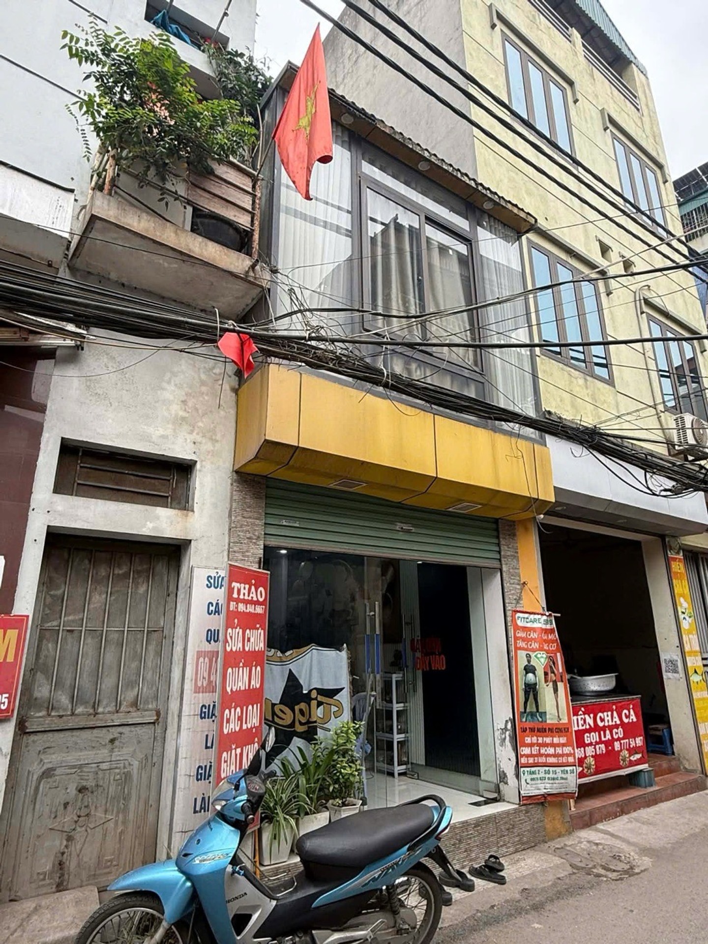 Bán nhà Sở Thượng - diện tích 32m2 2 tầng - Mặt phố - giá 9,3 tỷ