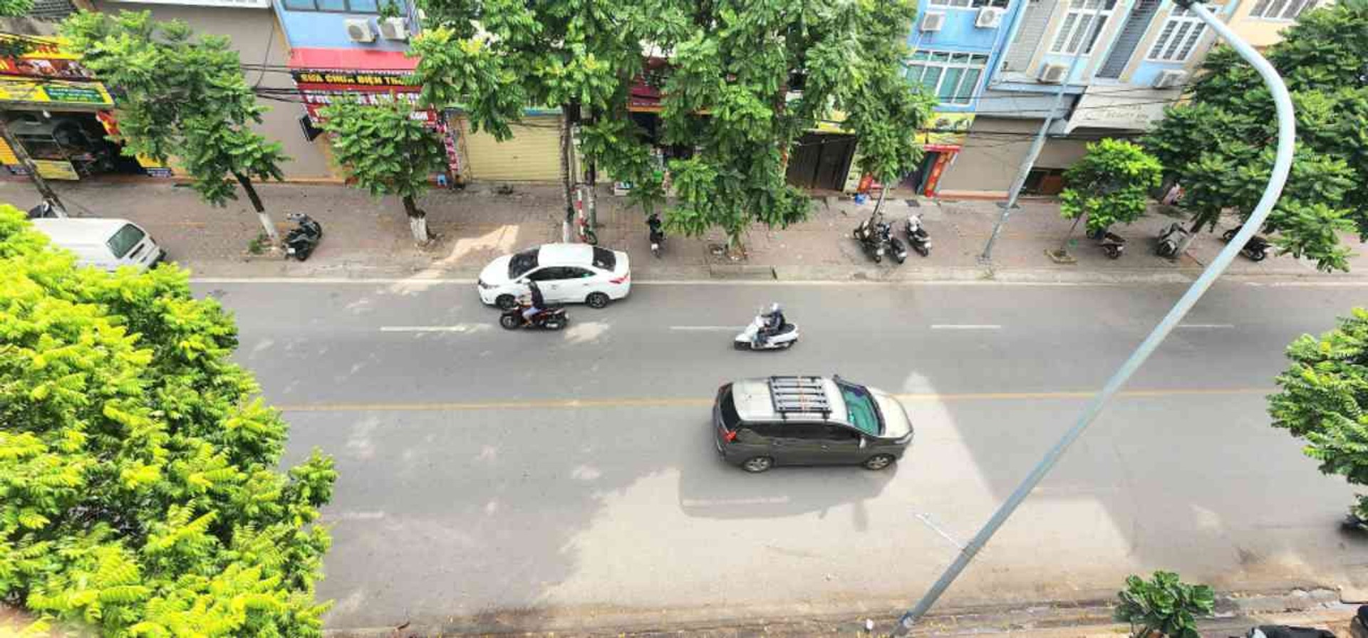 Bán nhà Dương Văn Bé - diện tích 33m2 4 tầng - Mặt phố sầm uất - giá 18,2 tỷ