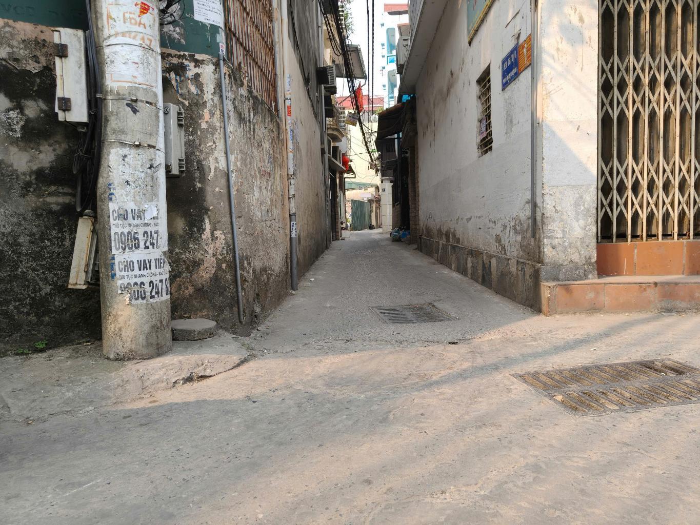 Bán nhà Minh Khai - diện tích 31m2 1 tầng - đất vuông đẹp - giá 4 tỷ
