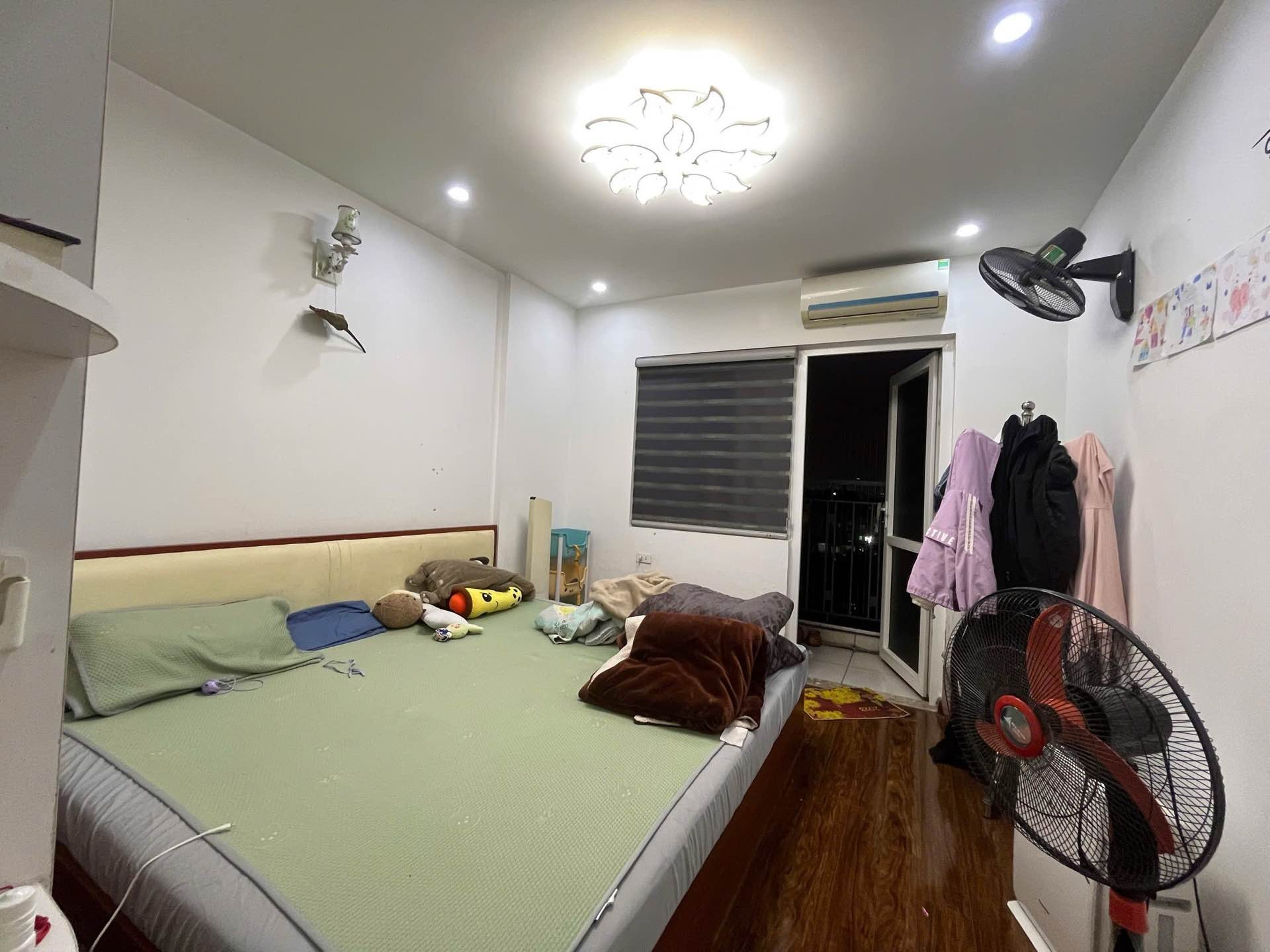 Bán nhà Trần Hòa - diện tích 103m2 1 tầng - Căn hộ lô góc - giá 8,2 tỷ