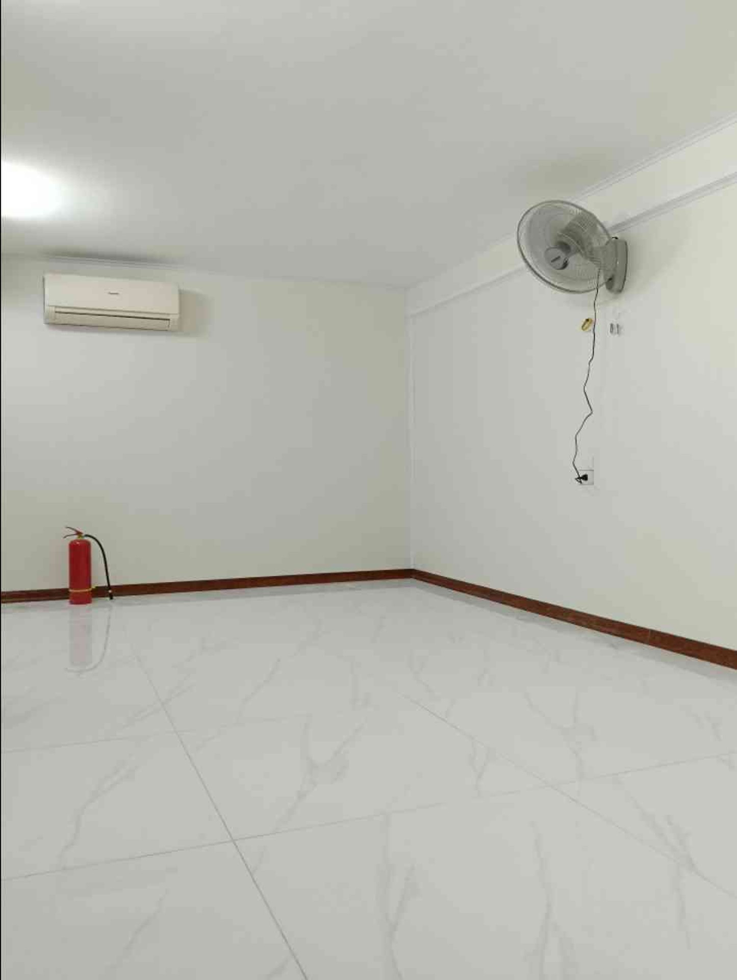 Bán nhà Tạ Quang Bửu - diện tích 25m2 1 tầng - Ô tô cách 1 nhà - giá 6,5 tỷ