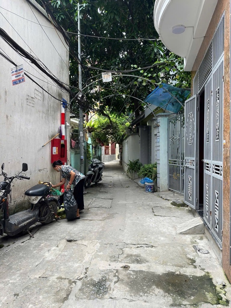 Bán nhà Bằng Liệt - diện tích 35m2 4 tầng - Nhà 3 mặt thoáng cực đẹp - giá 7,26 tỷ