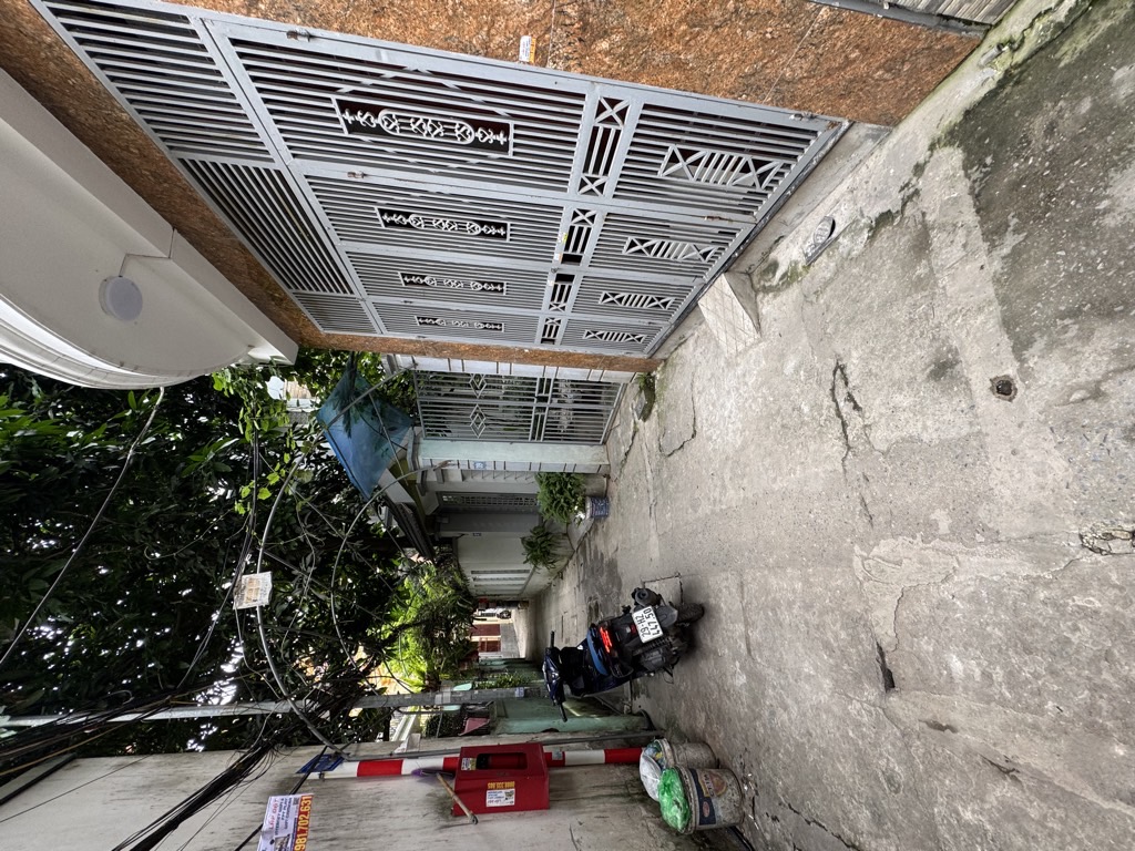 Bán nhà Bằng Liệt - diện tích 35m2 4 tầng - Nhà 3 mặt thoáng cực đẹp - giá 7,26 tỷ