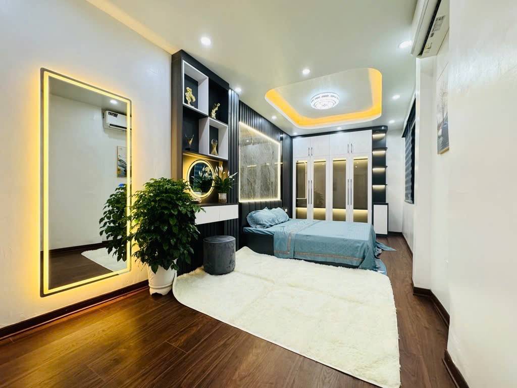 Bán nhà Hoàng Mai - diện tích 27m2 4 tầng - Nhà mới đẹp, giao thông thuận tiện - giá 6,68 tỷ