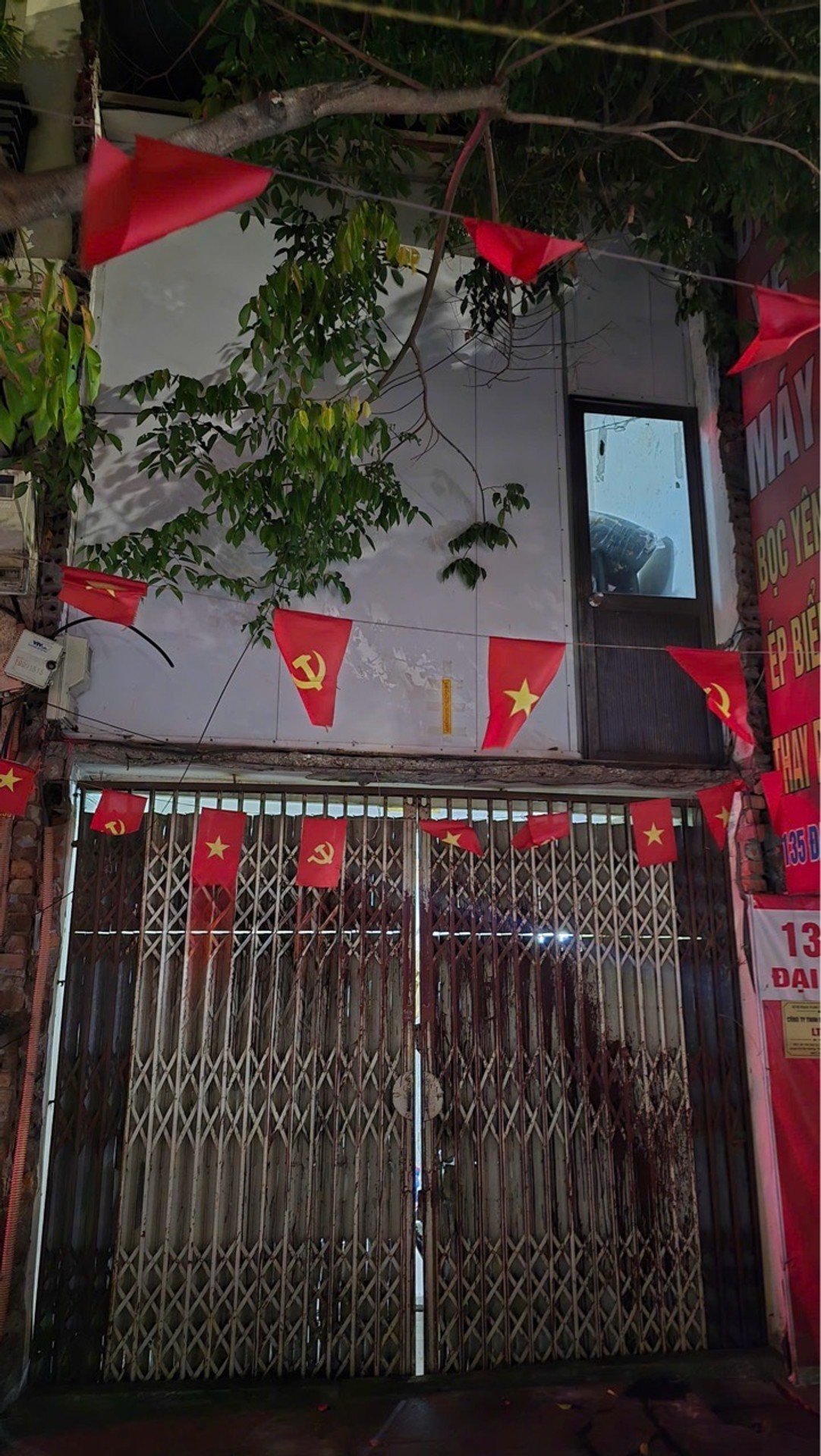 Bán nhà Đại La - diện tích 41m2 2 tầng - Nhà mặt phố, kinh doanh đỉnh - giá 25 tỷ