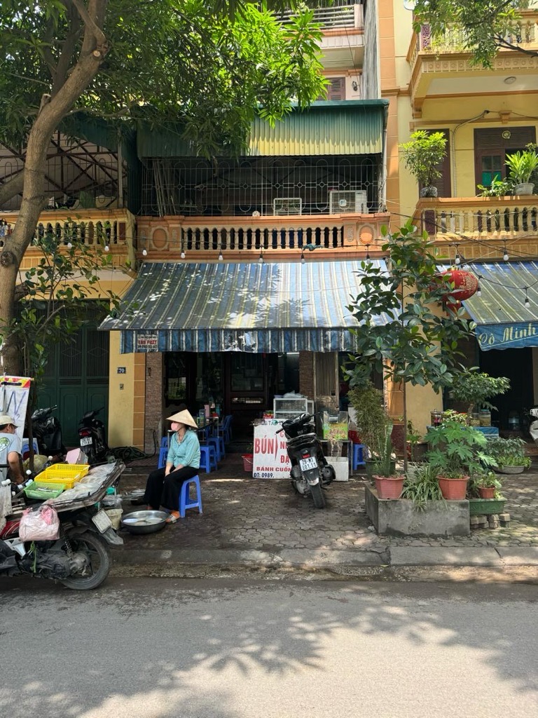 Bán nhà Tây Trà - diện tích 90m2 4 tầng - Ô TÔ TRÁNH - giá 28 tỷ